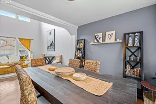 1742 NE Blue Heron Dr, Portland, OR 97211 - Photo 11