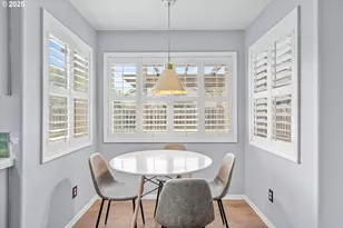 1742 NE Blue Heron Dr, Portland, OR 97211 - Photo 19