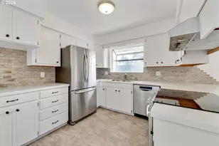 870 Hobbs Rd, Hood River, OR 97031 - Photo 11