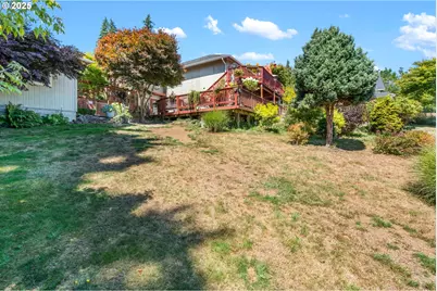 719 Peters St, Raymond, WA 98577 - Photo 37