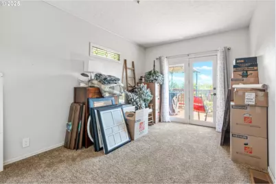 719 Peters St, Raymond, WA 98577 - Photo 17