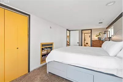 719 Peters St, Raymond, WA 98577 - Photo 23