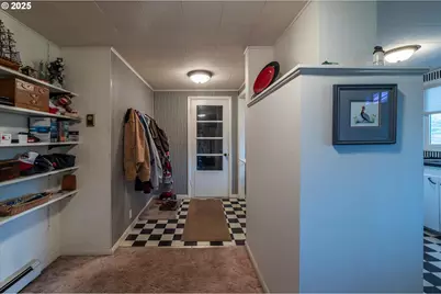 535 Harrison Ave SW, Bandon, OR 97411 - Photo 23