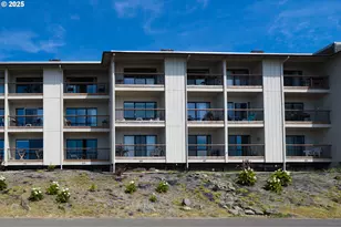 1415 NW 31st Pl, Lincoln City, OR 97367 - Photo 17