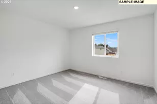 5766 Bainbridge Rd, Eugene, OR 97402 - Photo 13