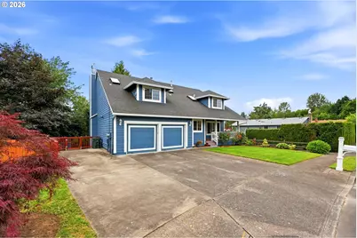 611 SE Lovrien Pl, Gresham, OR 97080 - Photo 3