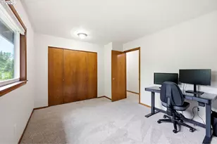 611 SE Lovrien Pl, Gresham, OR 97080 - Photo 23