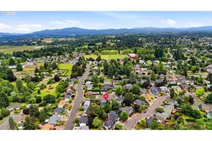611 SE Lovrien Pl, Gresham, OR 97080 - Photo 47