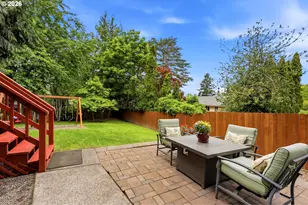 611 SE Lovrien Pl, Gresham, OR 97080 - Photo 37