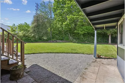 2105 SE Ochoco St, Portland, OR 97222 - Photo 31