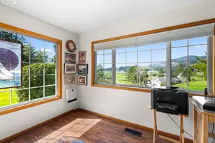 6550 Curl Rd, Tillamook, OR 97141 - Photo 19