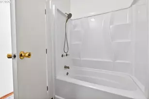 110 S Harrison St, Newberg, OR 97132 - Photo 25