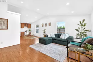 110 S Harrison St, Newberg, OR 97132 - Photo 5