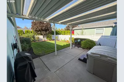 3220 Crescent Ave #28, Eugene, OR 97408 - Photo 31