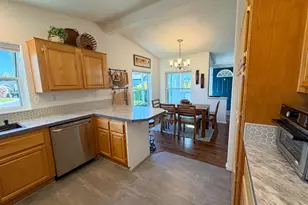 3220 Crescent Ave, Eugene, OR 97408 - Photo 15