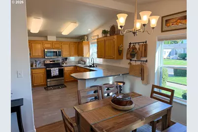 3220 Crescent Ave #28, Eugene, OR 97408 - Photo 11