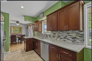 1137 SE 224th Ave, Gresham, OR 97030 - Photo 15