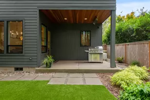 915 Oak Terrace, Lake Oswego, OR 97034 - Photo 23
