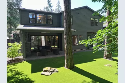 915 Oak Ter, Lake Oswego, OR 97034 - Photo 29