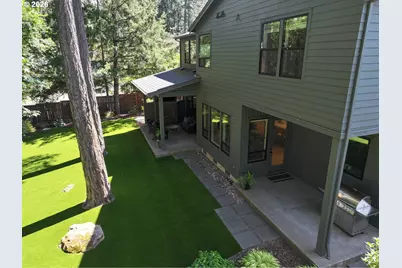 915 Oak Ter, Lake Oswego, OR 97034 - Photo 31
