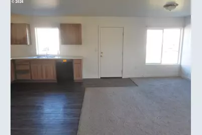 1044 NE Emerald Dr, Hermiston, OR 97838 - Photo 19