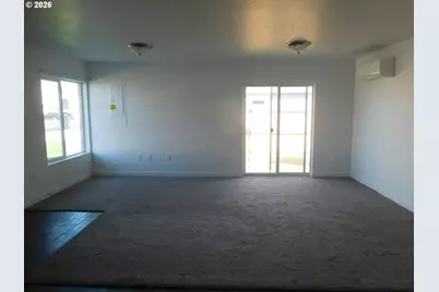 1044 NE Emerald Dr, Hermiston, OR 97838 - Photo 11