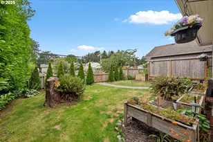 1475 Sherman Ave, North Bend, OR 97459 - Photo 7