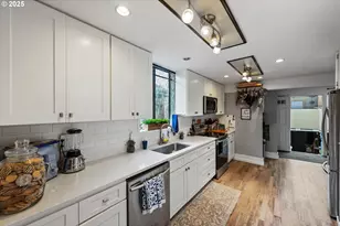 1475 Sherman Ave, North Bend, OR 97459 - Photo 15