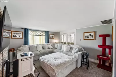 1475 Sherman Ave, North Bend, OR 97459 - Photo 23