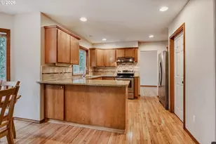 17441 Wake Robin Cir, Oregon City, OR 97045 - Photo 9