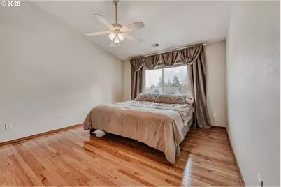 17441 Wake Robin Cir, Oregon City, OR 97045 - Photo 17