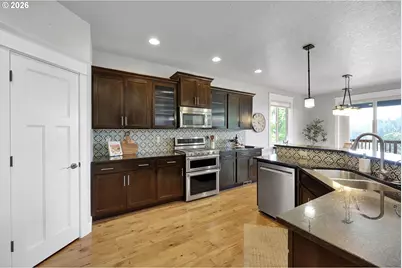 3510 Vista Heights Ln, Eugene, OR 97405 - Photo 9