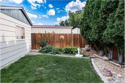 1325 Court Ave, Baker City, OR 97814 - Photo 25