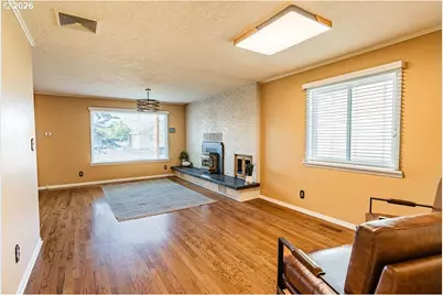 1325 Court Ave, Baker City, OR 97814 - Photo 9