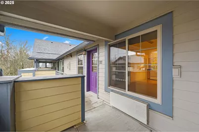 9837 NE Irving St #322, Portland, OR 97220 - Photo 5