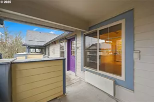 9837 NE Irving St, Portland, OR 97220 - Photo 5