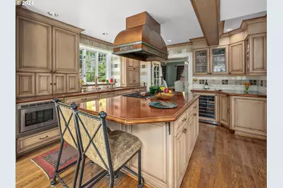 758 NW Powhatan Ter, Portland, OR 97210 - Photo 17