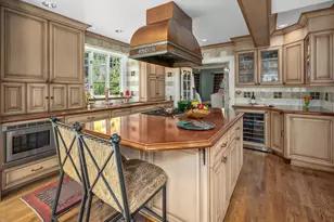 758 NW Powhatan Terrace, Portland, OR 97210 - Photo 17