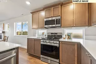 859 E Kinsley Ave, Hermiston, OR 97838 - Photo 9