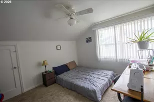 907 Fourth St, La Grande, OR 97850 - Photo 15