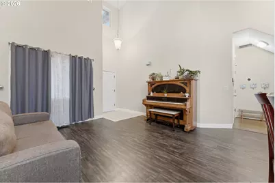 15852 SE Upman Way, Damascus, OR 97089 - Photo 5