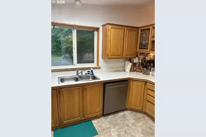 910 Cowl St #15, Milton-Freewater, OR 97862 - Photo 11