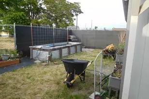 910 Cowl St, Milton-Freewater, OR 97862 - Photo 3