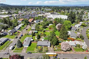 12335 SE Salmon St, Portland, OR 97233 - Photo 41