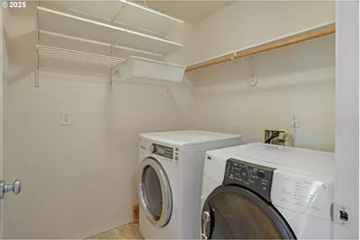 913 SE Handel Pl, Hillsboro, OR 97123 - Photo 29