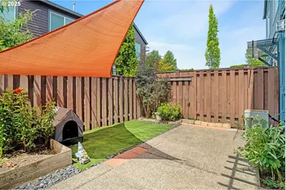 913 SE Handel Pl, Hillsboro, OR 97123 - Photo 31