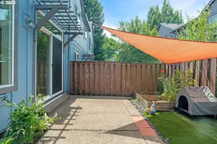 913 SE Handel Pl, Hillsboro, OR 97123 - Photo 33