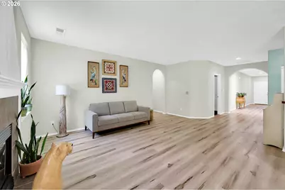 4908 Holly St, Springfield, OR 97478 - Photo 13