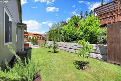 4908 Holly St, Springfield, OR 97478 - Photo 35