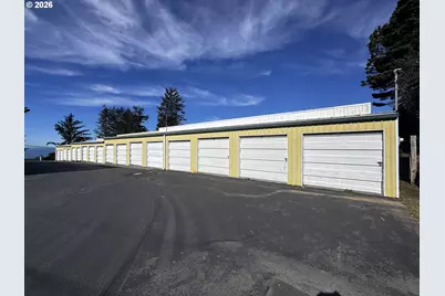 1240 Chetco Ave, Brookings, OR 97415 - Photo 9